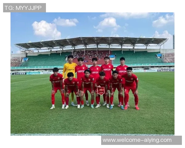 上海海港战胜浙江全场数据分析射门与得分机会对比揭示比赛关键因素 上海海港战胜浙江全场数据分析射门与得分机会对比揭示比赛关键因素